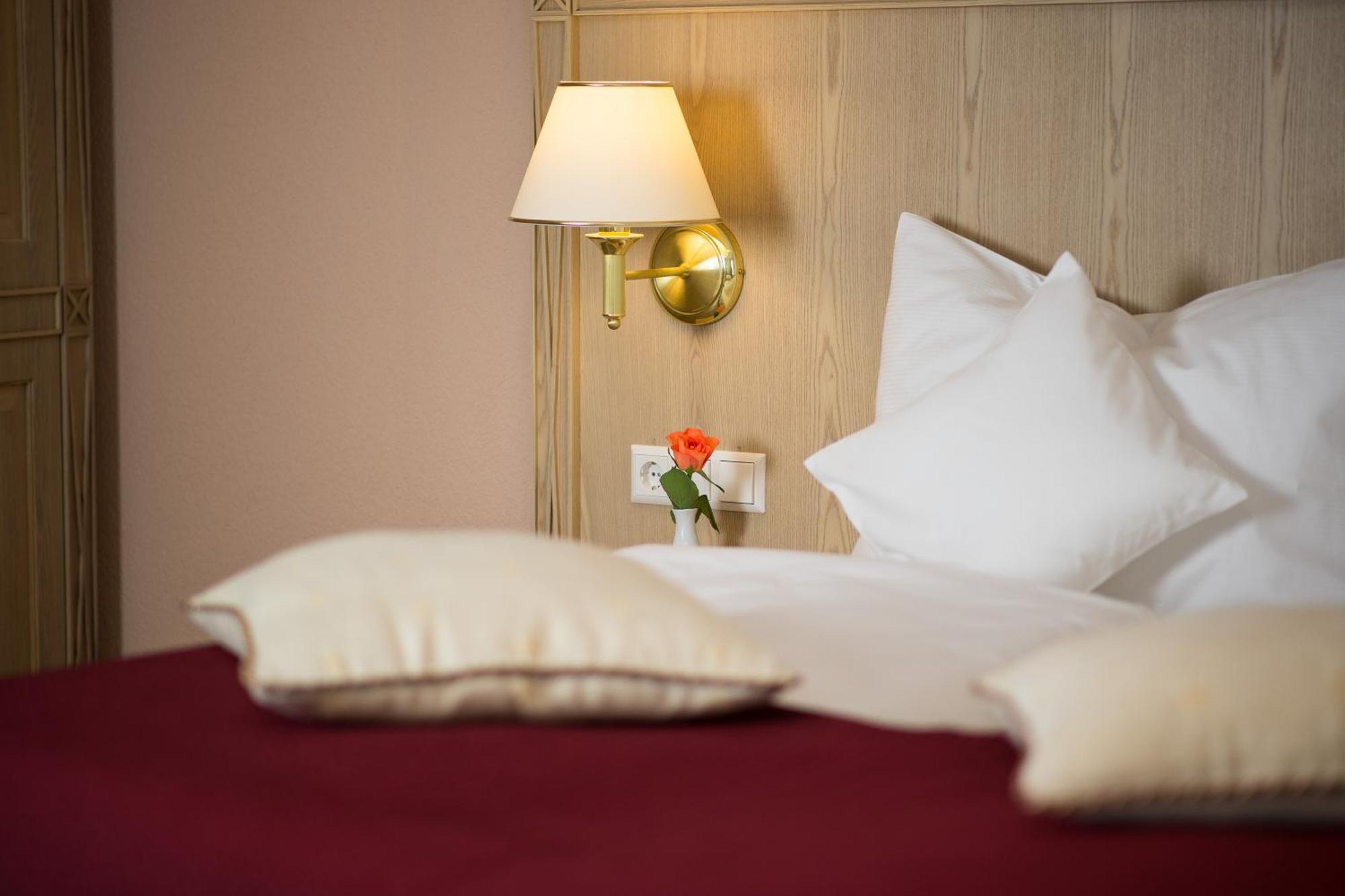 Hotel Rebstock Baden-Baden Quarto foto